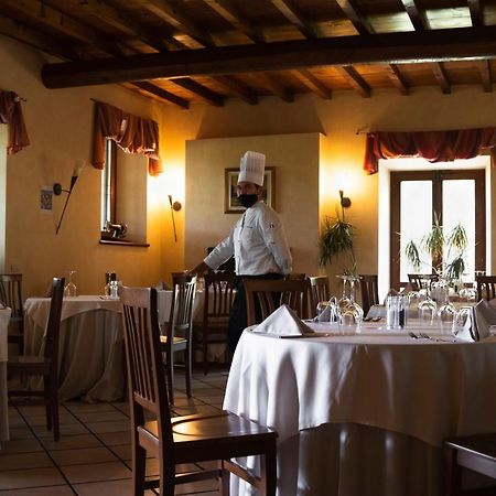 Hotel Alla Corte Dei Bicchi Cavriana Экстерьер фото