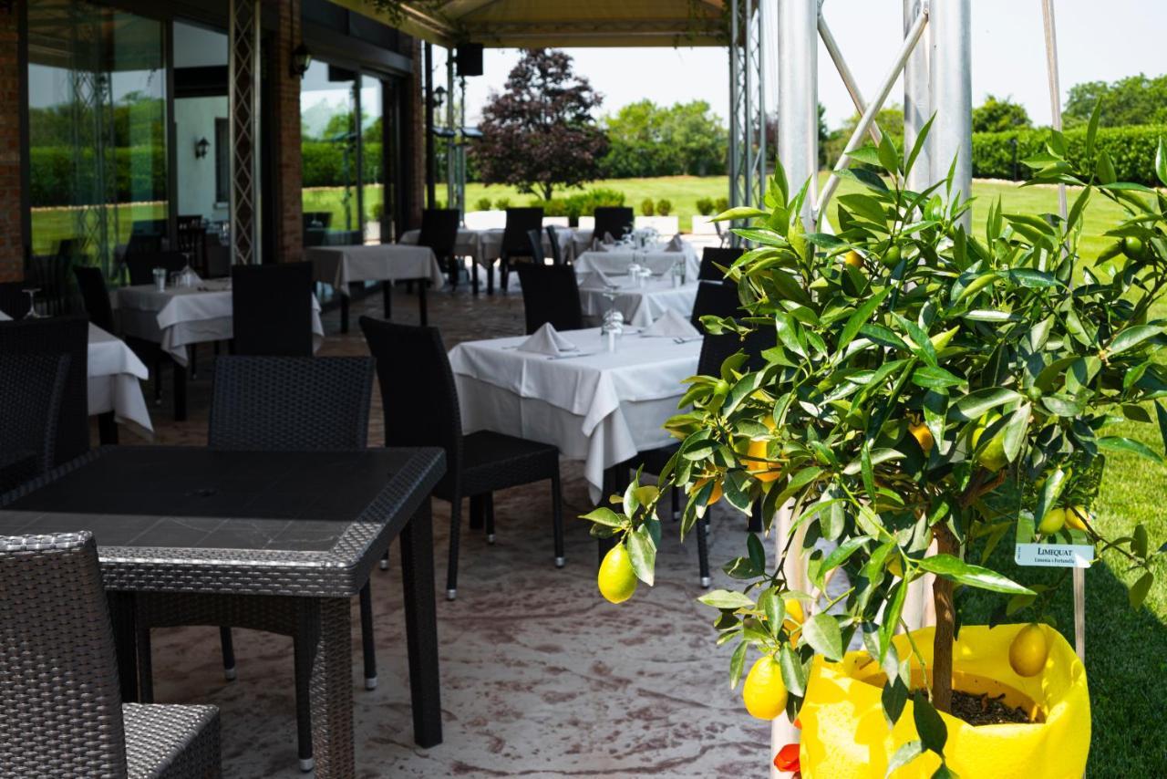 Hotel Alla Corte Dei Bicchi Cavriana Экстерьер фото