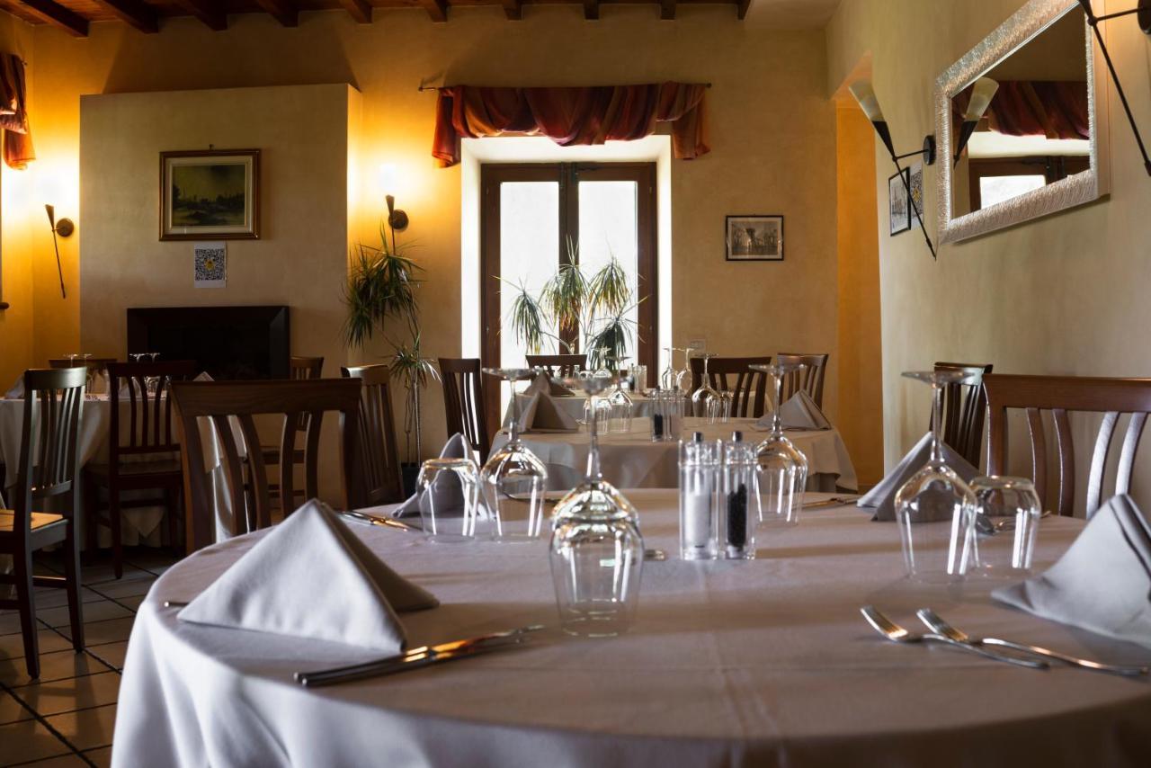 Hotel Alla Corte Dei Bicchi Cavriana Экстерьер фото