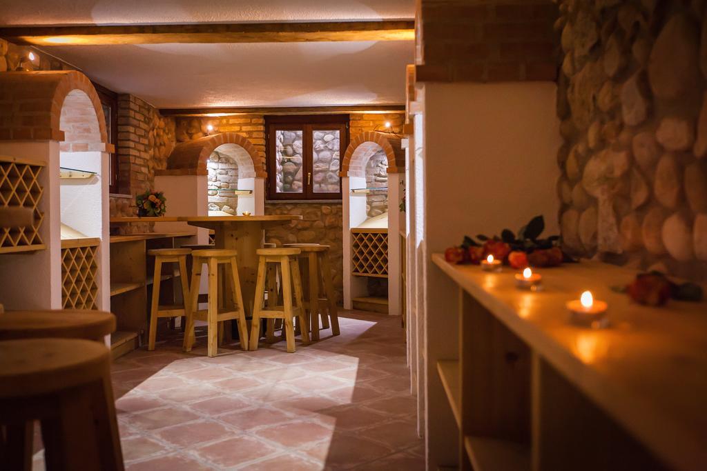 Hotel Alla Corte Dei Bicchi Cavriana Экстерьер фото
